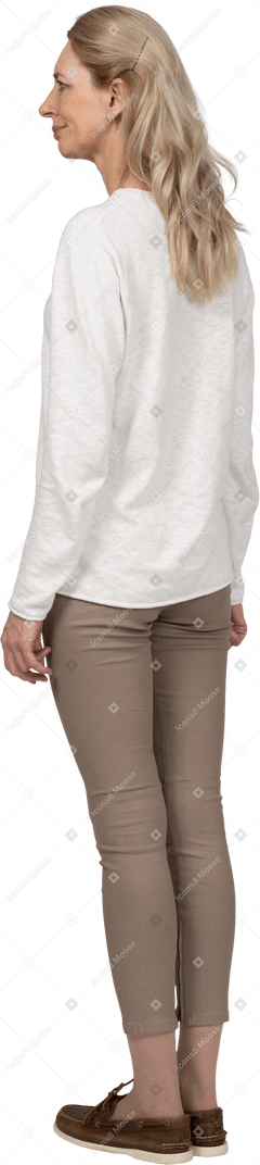 Woman in casual clothes standing