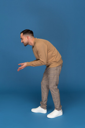 Young man talking to a short opponent