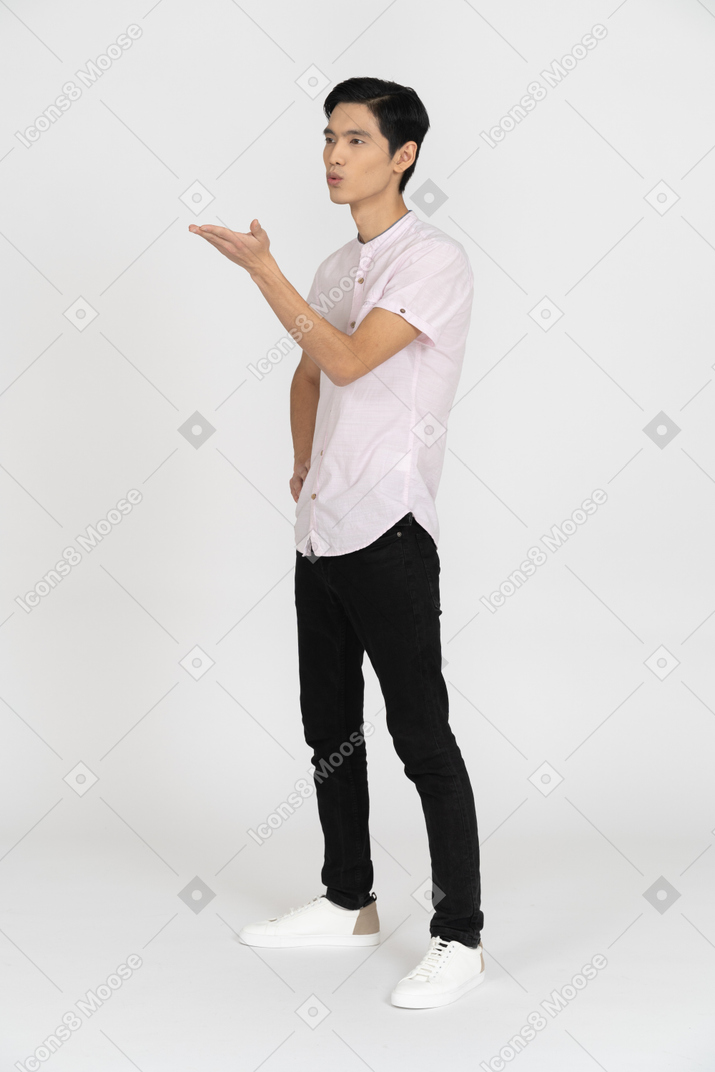 Man in casual clothes standing