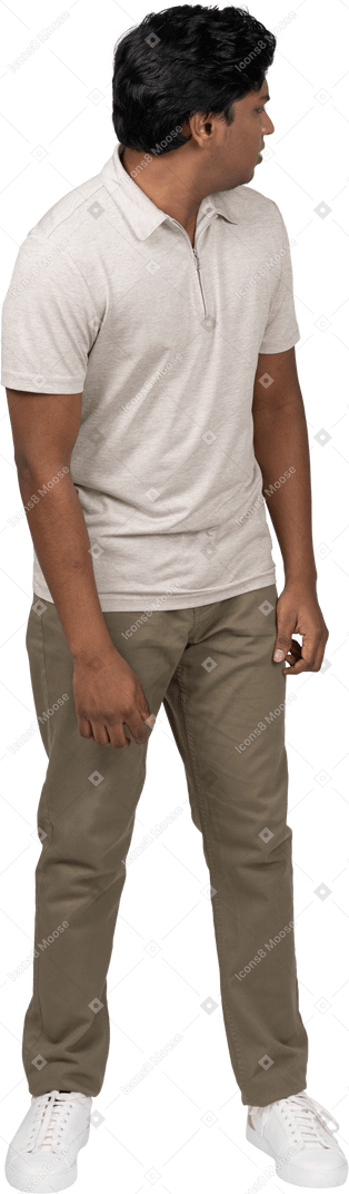 Man in casual clothes standing