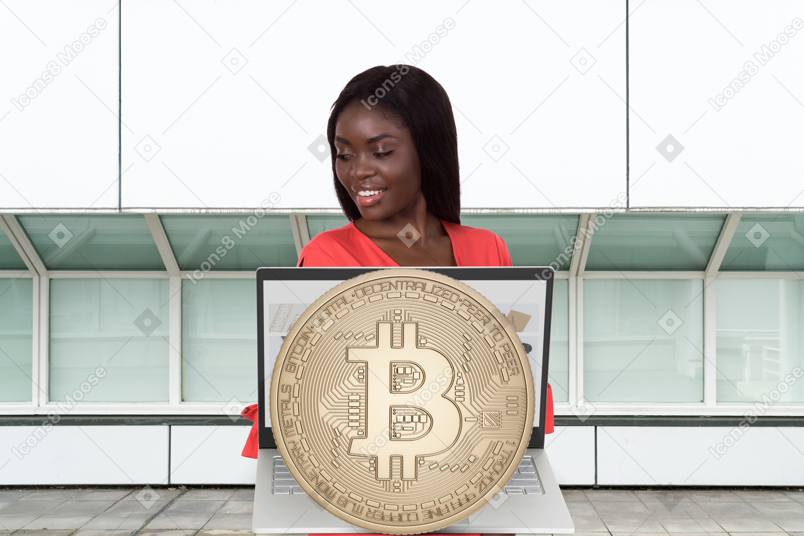 ビットコインをマイニングする若い女性