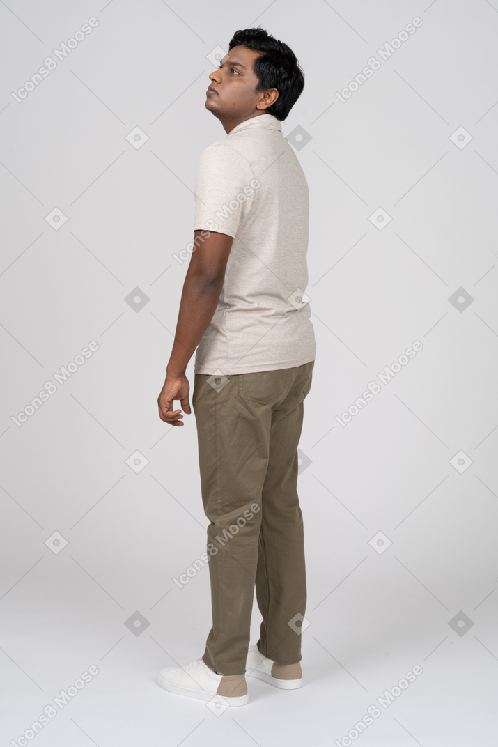 Man in casual clothes standing