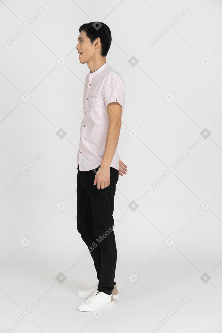 Man in casual clothes standing