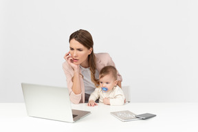 Handling motherhood and work duties