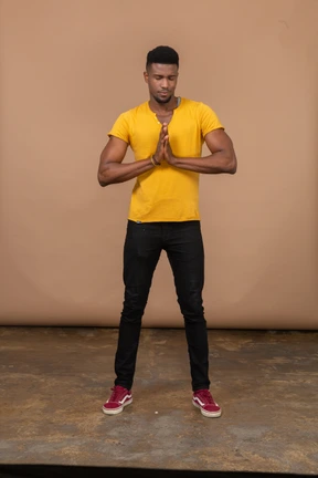 Man in casual clothes standing