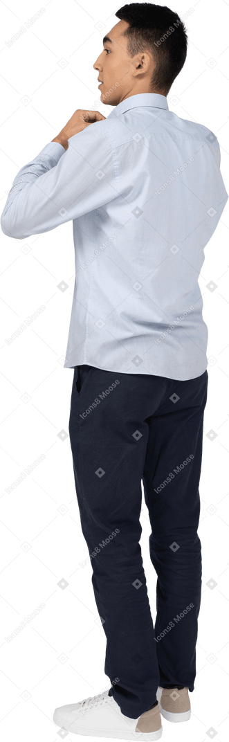 Man in casual clothes standing