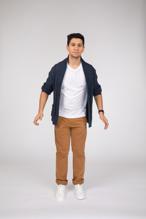 Man in casual clothes standing