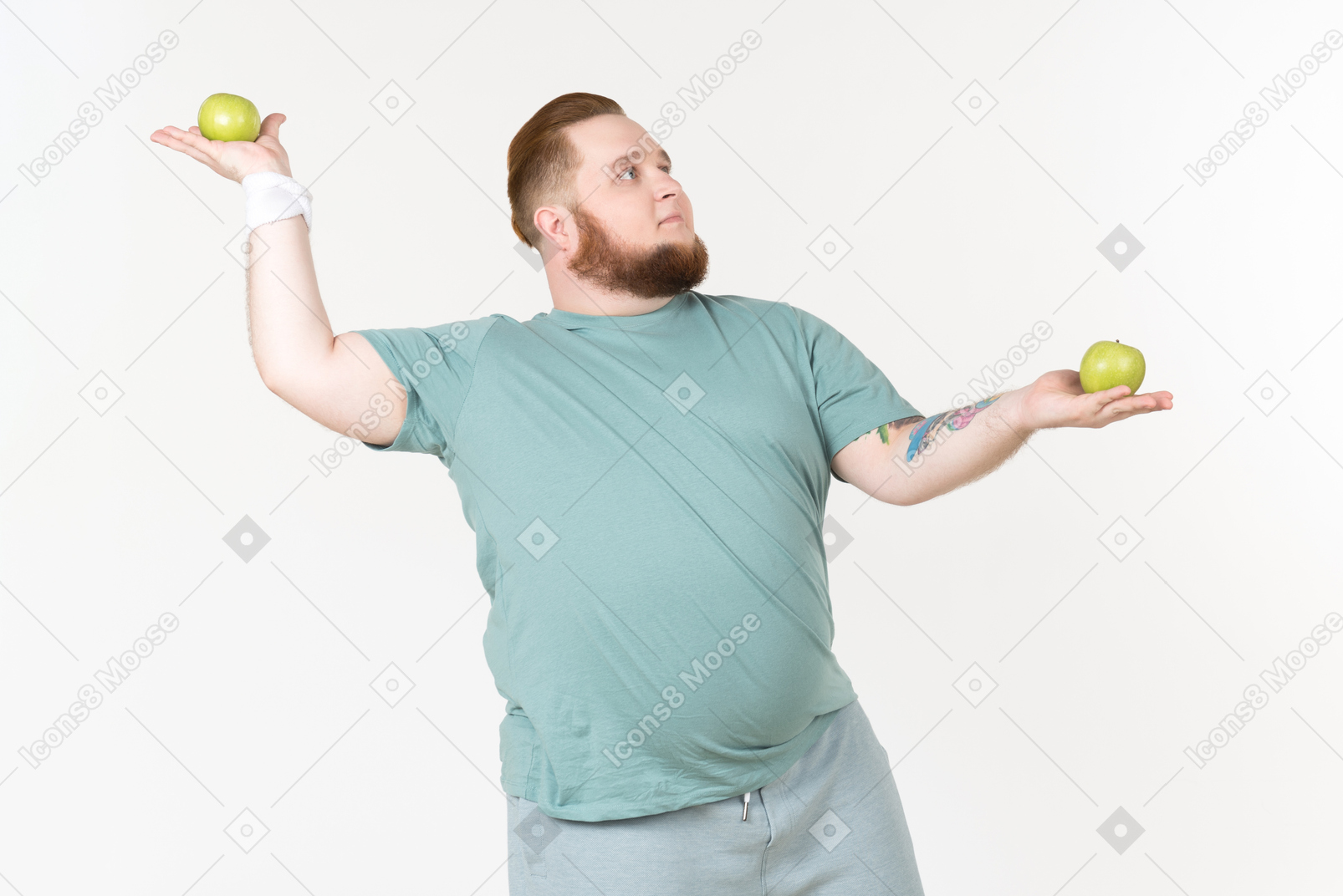 Tentando manter o equilíbrio com essas maçãs