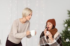 Être malade à noël est horrible mais les amis aideront toujours