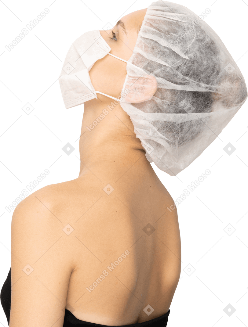 마스크를 쓴 여성의 뒷모습