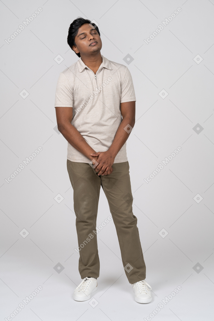 Man in casual clothes standing