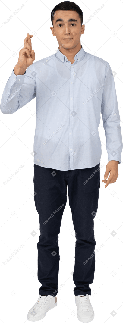 Mann in freizeitkleidung stehend