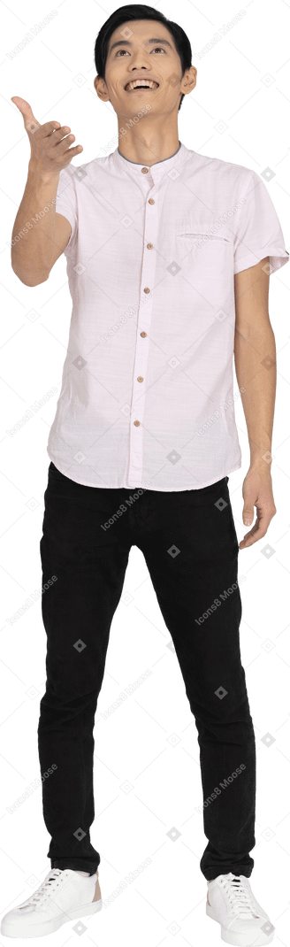 Man in casual clothes standing