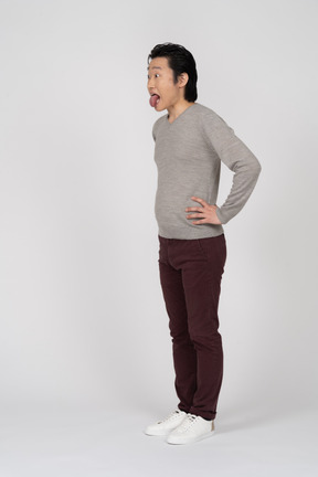 Man in casual clothes standing