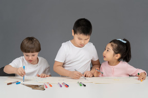 Children drawing  and coloring pictures