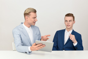 Arbeitszeug besprechen