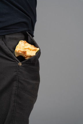 Apple core showing out of pocket