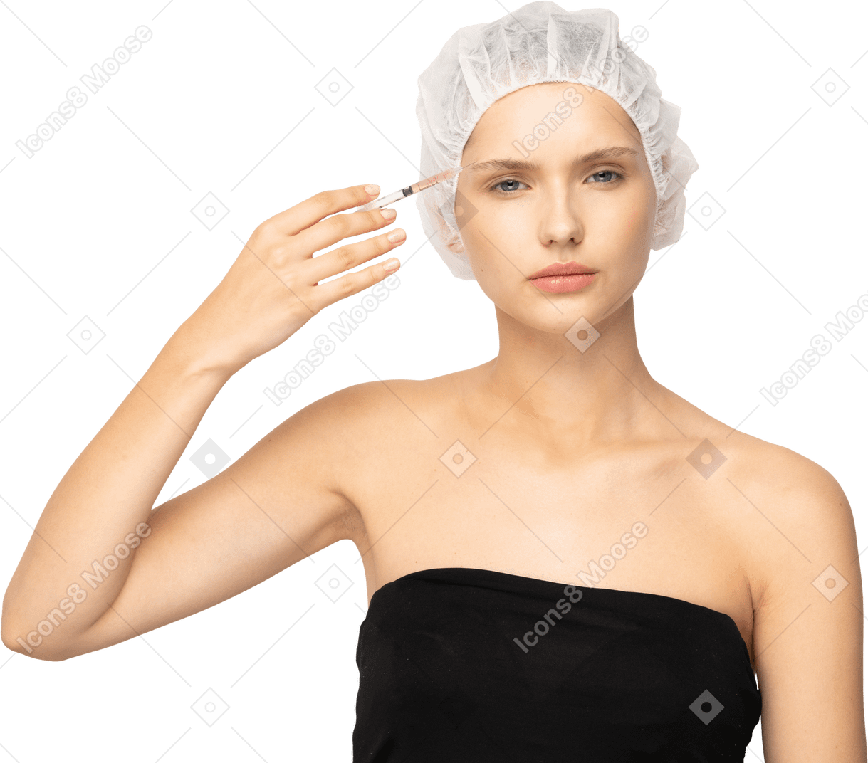 Femme faisant une injection à son visage