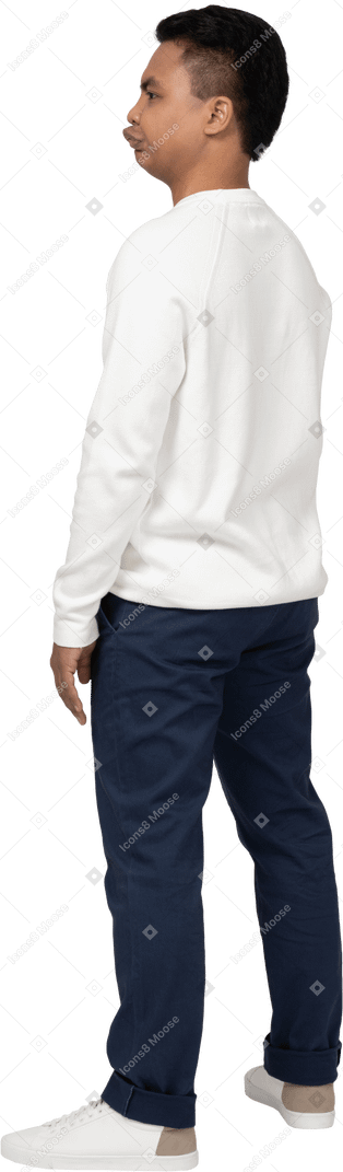 Man in casual clothes standing