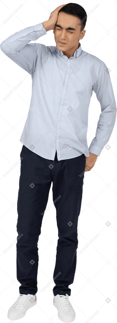 Man in casual clothes standing