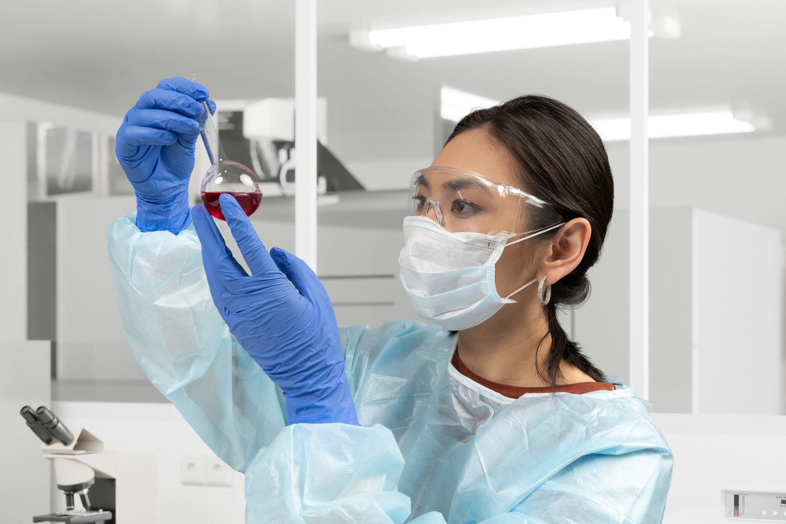 Portrait of a female scientist working in a laboratory