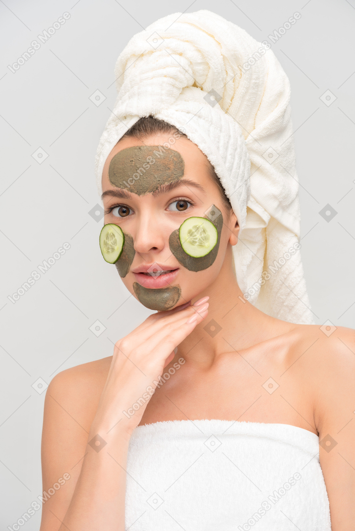 Cucucmber and clay mask must be quite a powerful combination