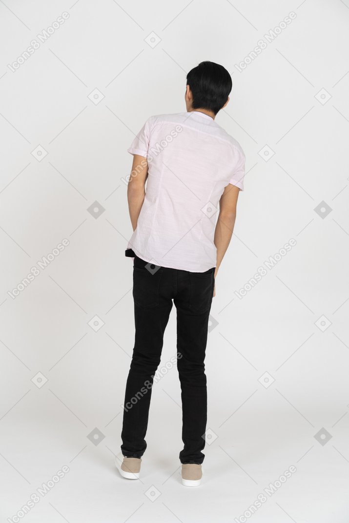 Man in casual clothes standing