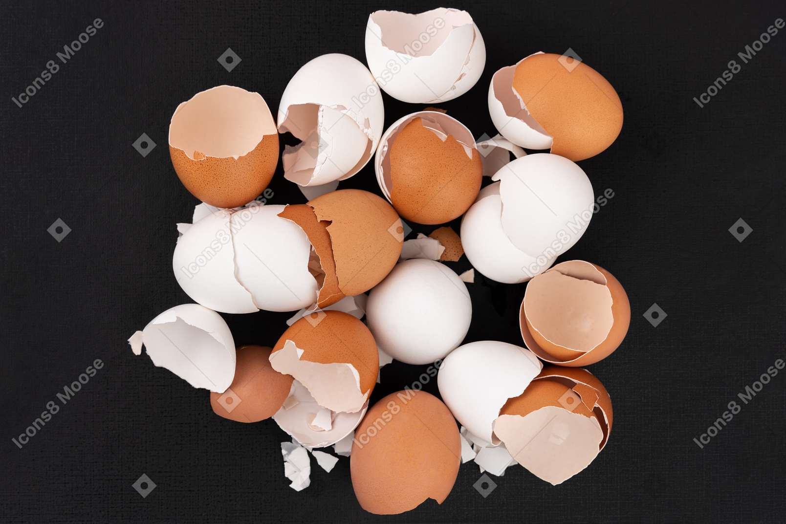 Mix of hollow white and brown eggshells