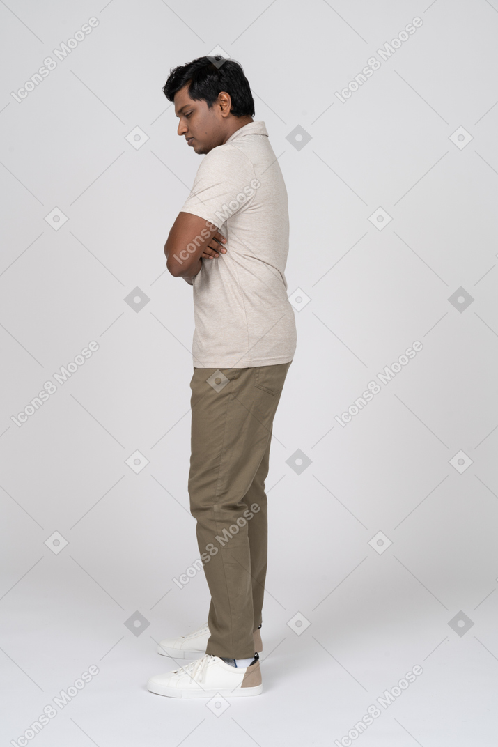 Man in casual clothes standing