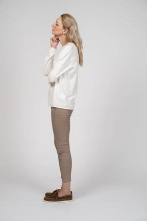 Woman in casual clothes standing